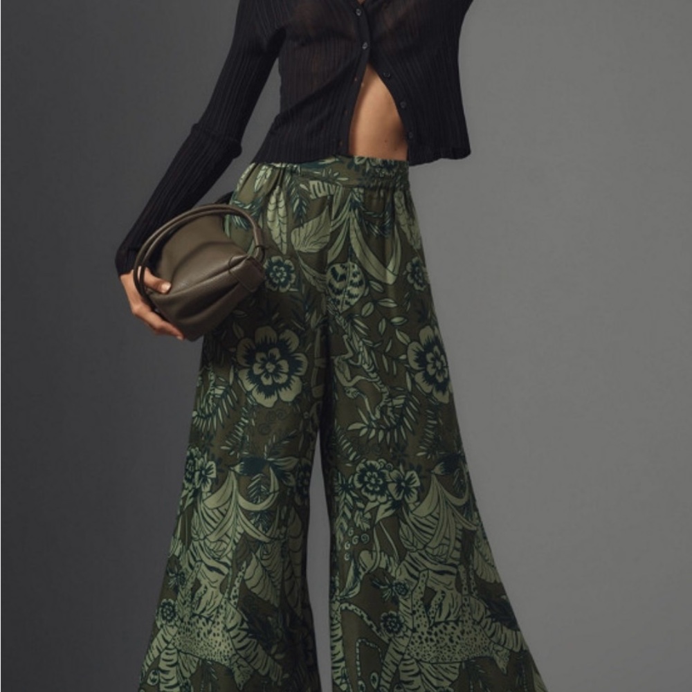 FARM Rio Green Wide-Leg Pant satin printed with pockets elastic waist sz S
